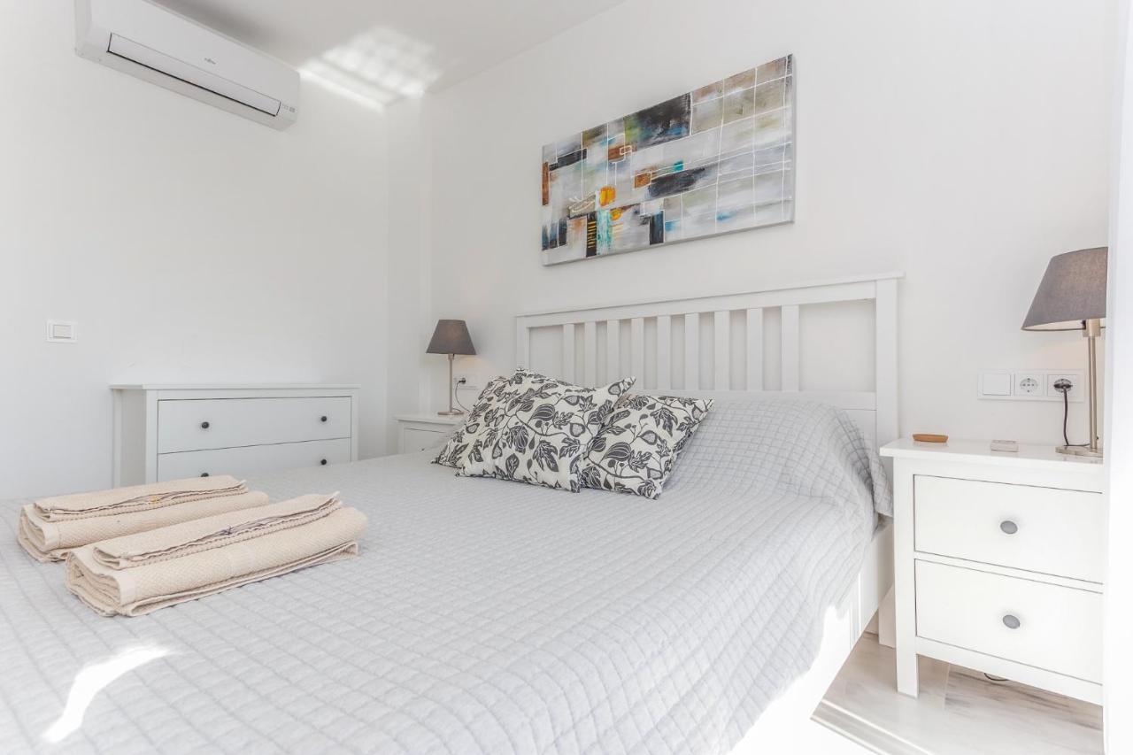 Gran Calahonda 2Br 2Ba With Terrace Wifi/Ac/Pool Apartment Sitio de Calahonda Luaran gambar